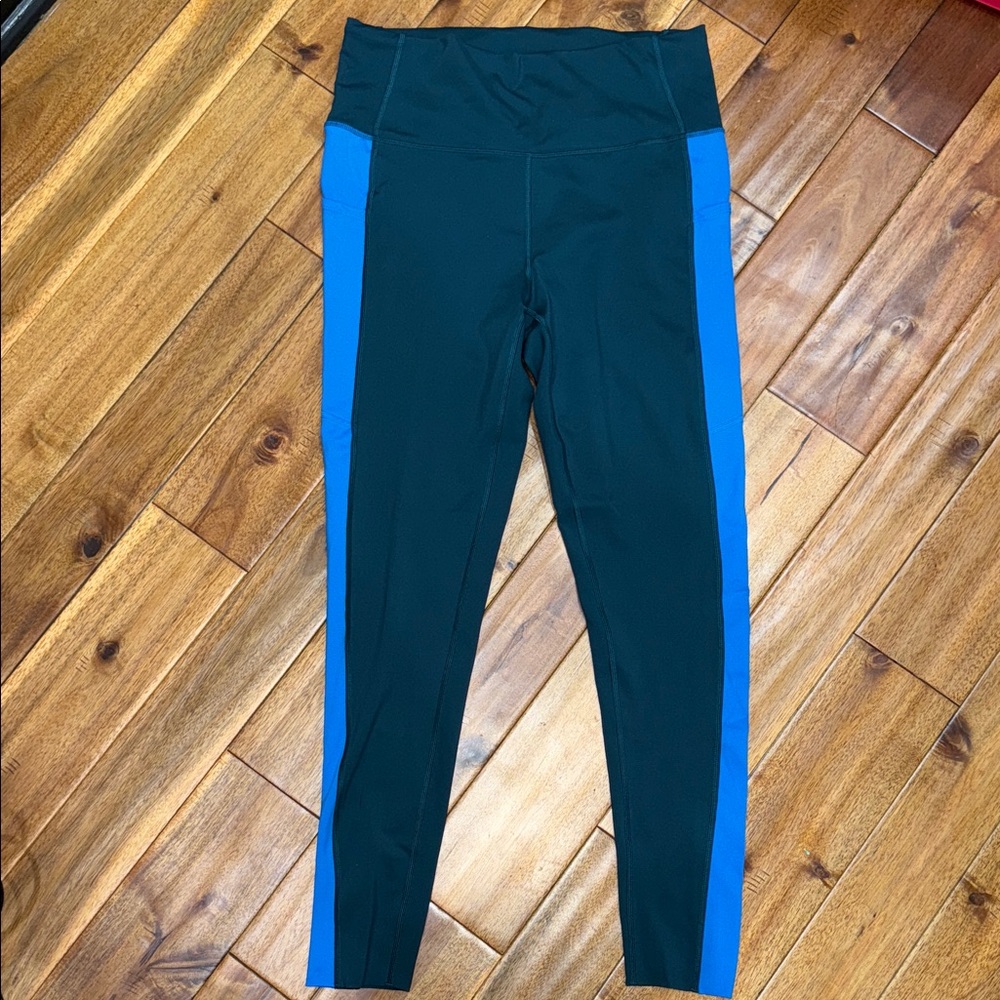 Cotopaxi Green & Blue Leggings